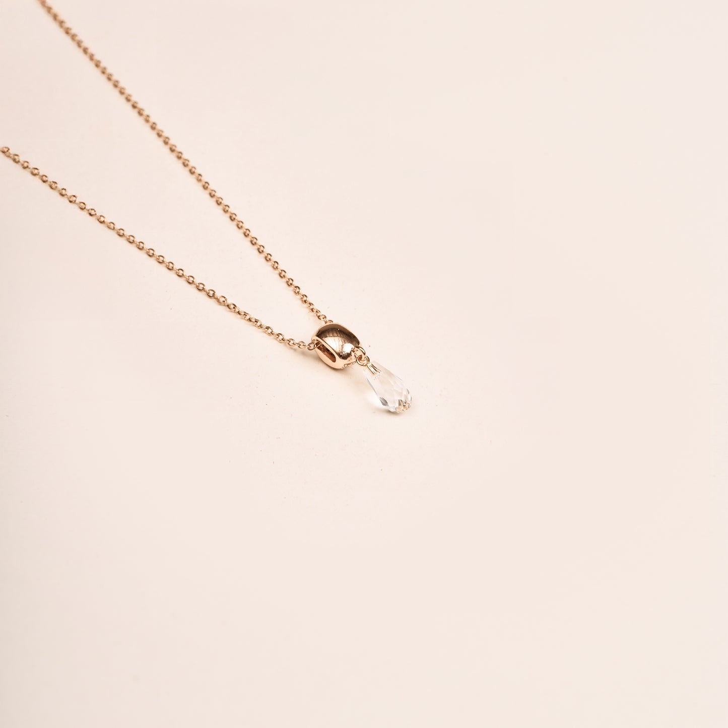 Necklace Mirror