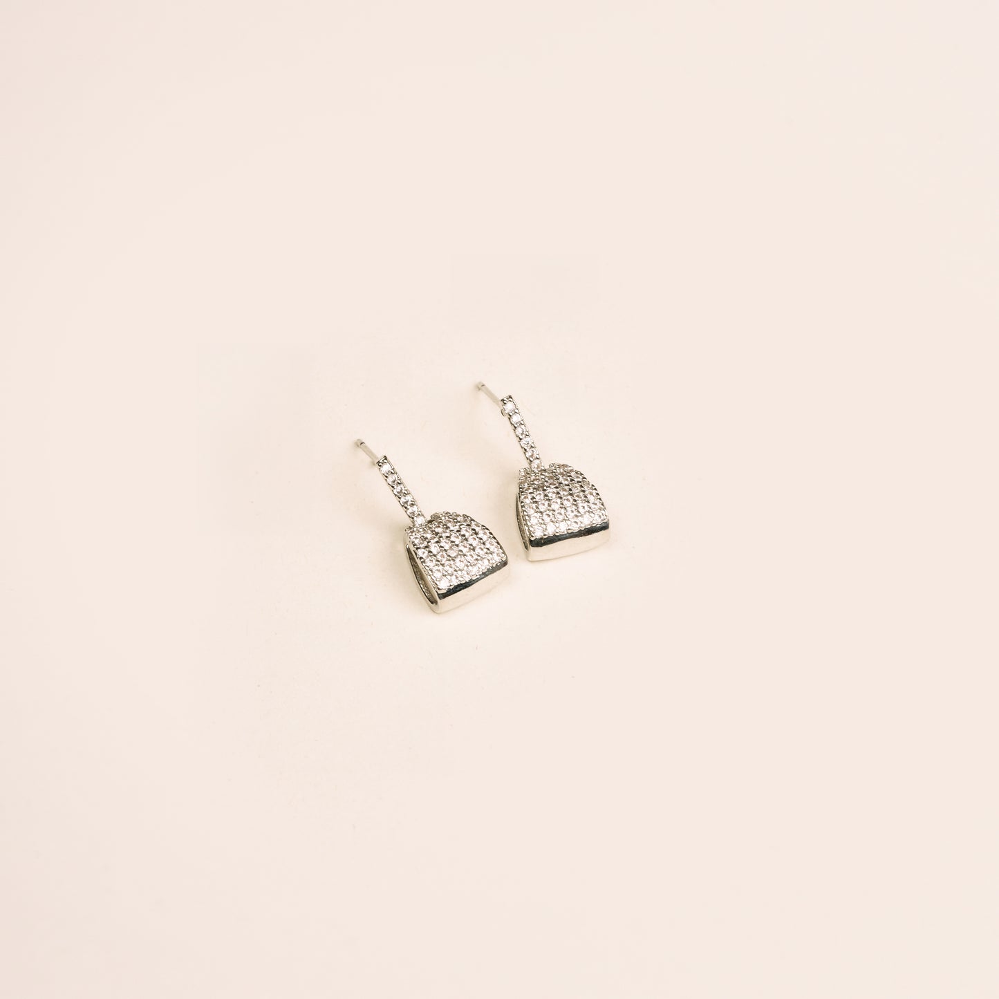 Lumière Pavé Drops