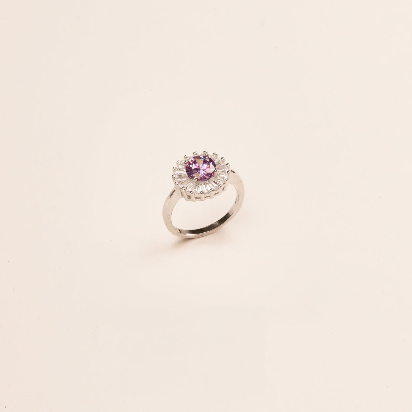 Gia Ring