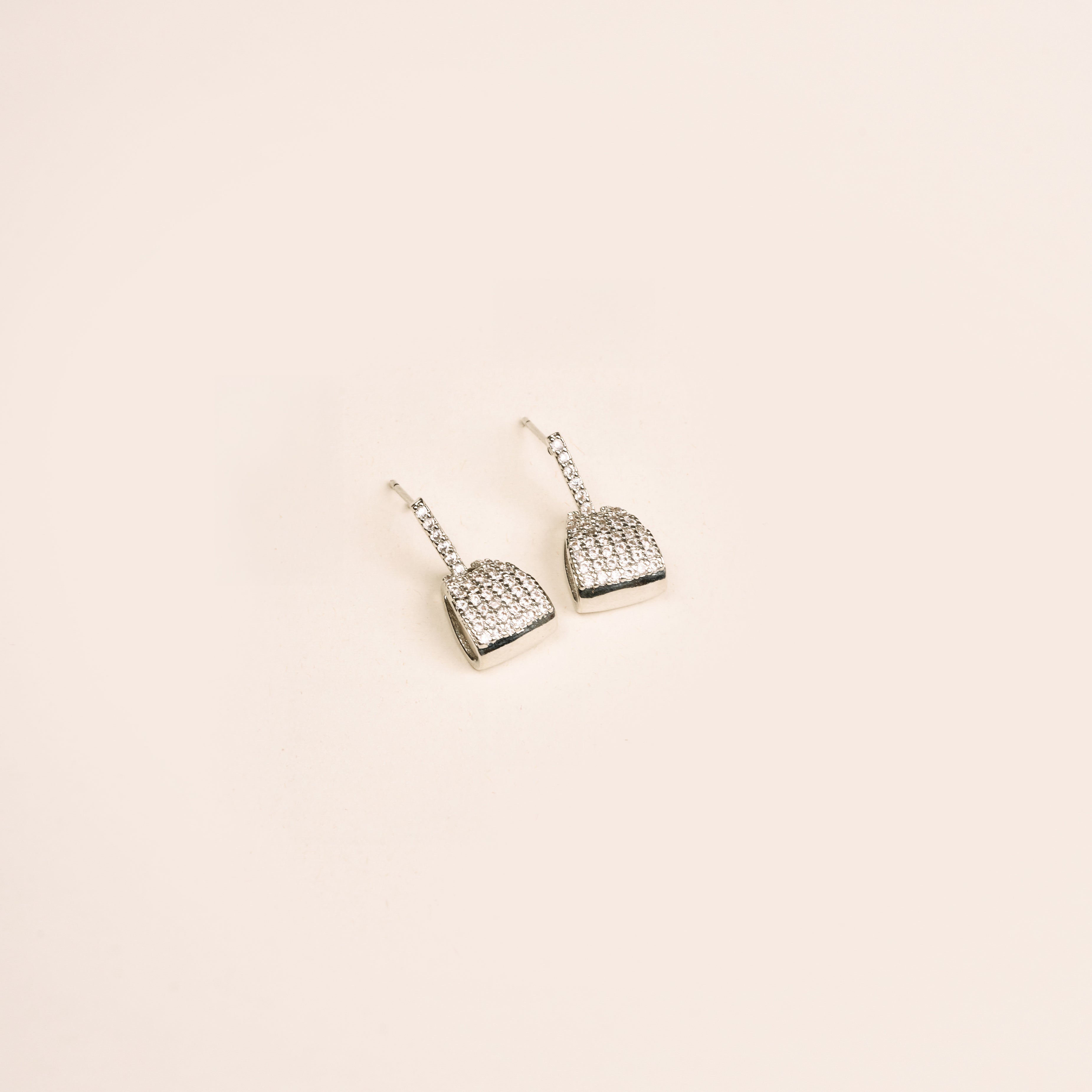 Lumière Pavé Drops